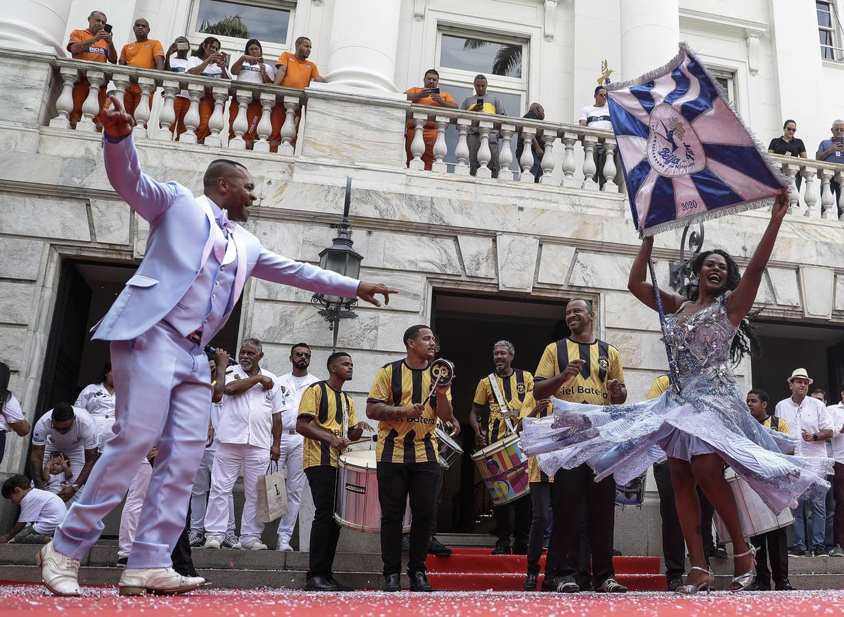 El Carnaval vuelve a Río de Janeiro tras dos años sin celebrarse por el covid