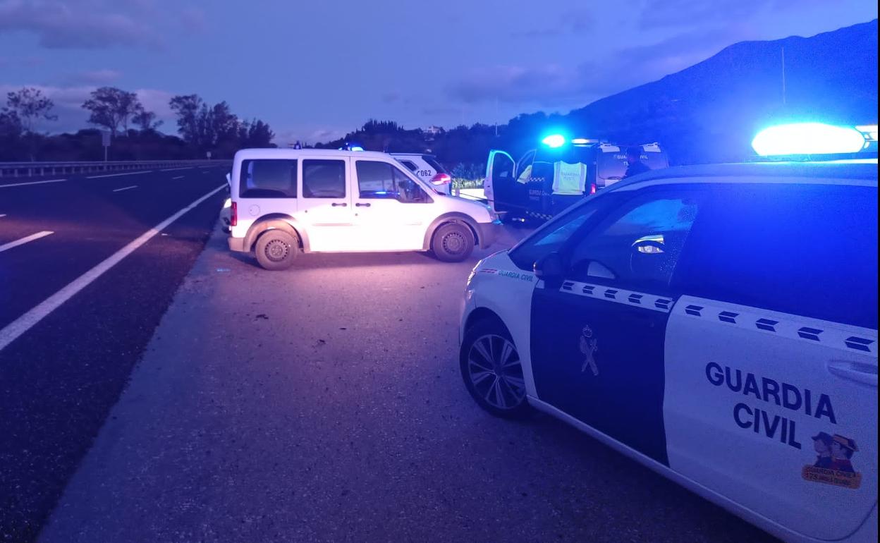Detienen en Mijas a un conductor 'kamikaze' por triplicar la tasa de alcohol y circular en sentido contrario por la A7