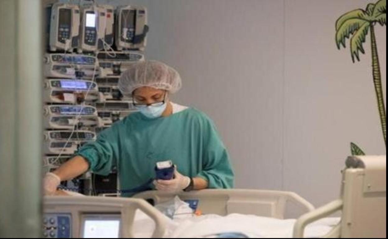 Coronavirus: Andalucía sube casi 13 puntos su incidencia, suma 5.622 casos y diez fallecidos