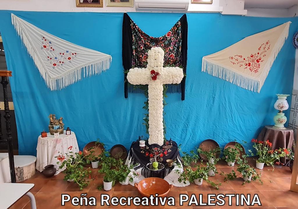 Fotos: Las peñas de Málaga celebran las Cruces de Mayo