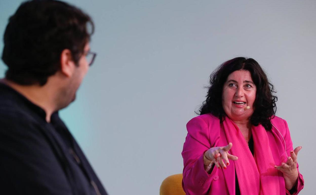 Mayte Carreño, durante su charla con Alberto Gómez. 