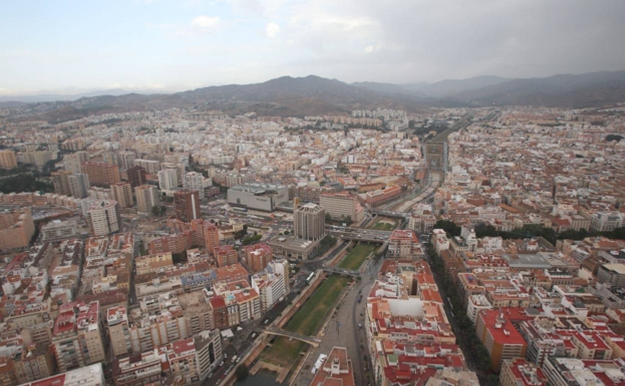 Vista aérea de la ciudad de Málaga. 