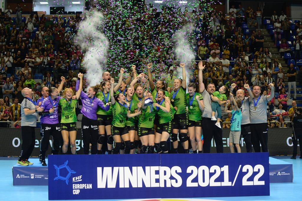 El Carpena batió un récord de espectadores en un partido de balonmano femenino en España 