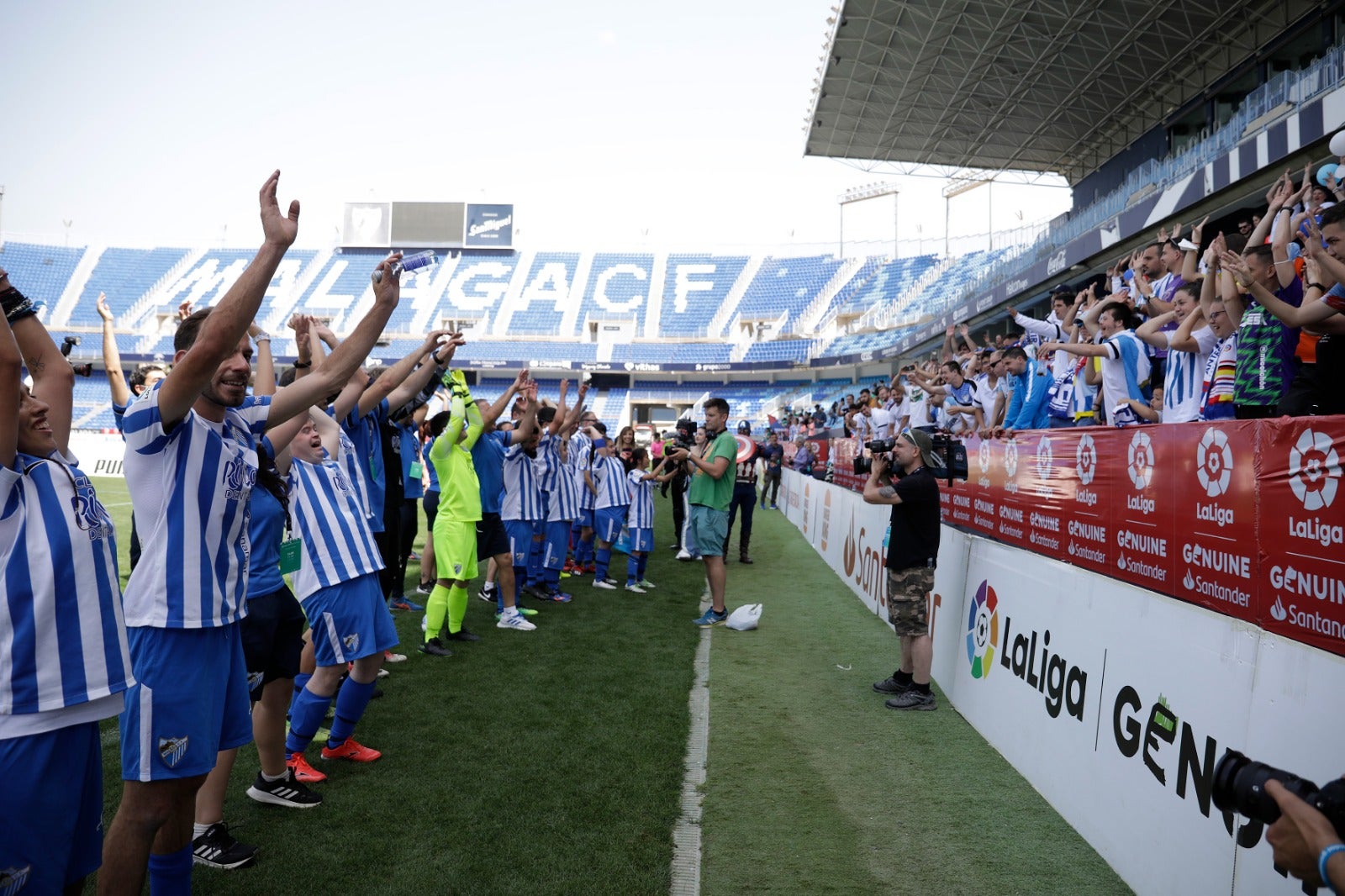 El acceso será gratuito al estadio malaguista durante los 27 partidos previstos este fin de semana 