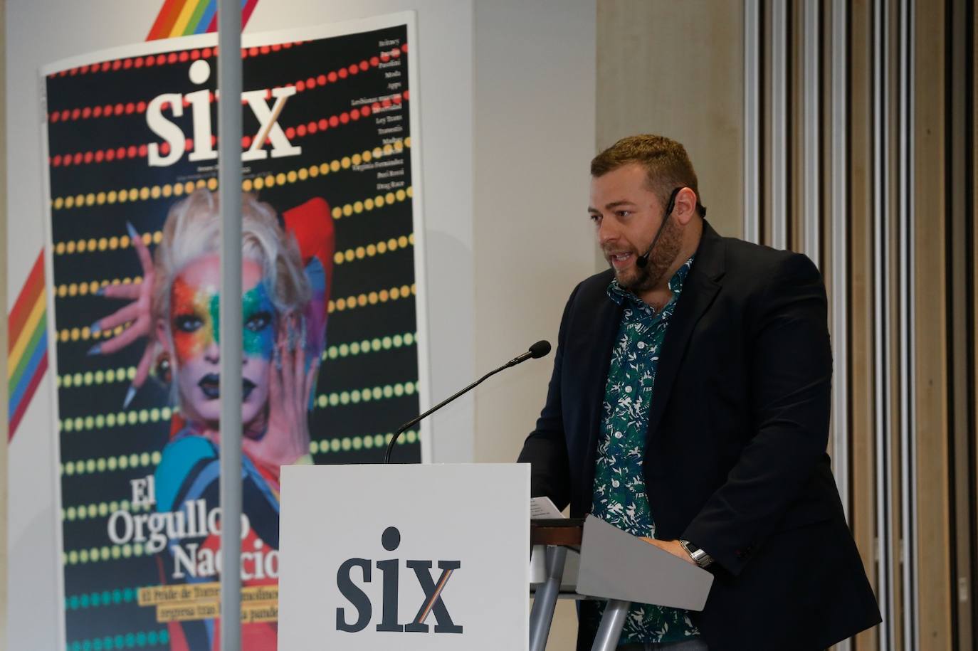 Fotos: SUR presenta la cuarta edición de SIX, la revista dedicada al colectivo LGTBI