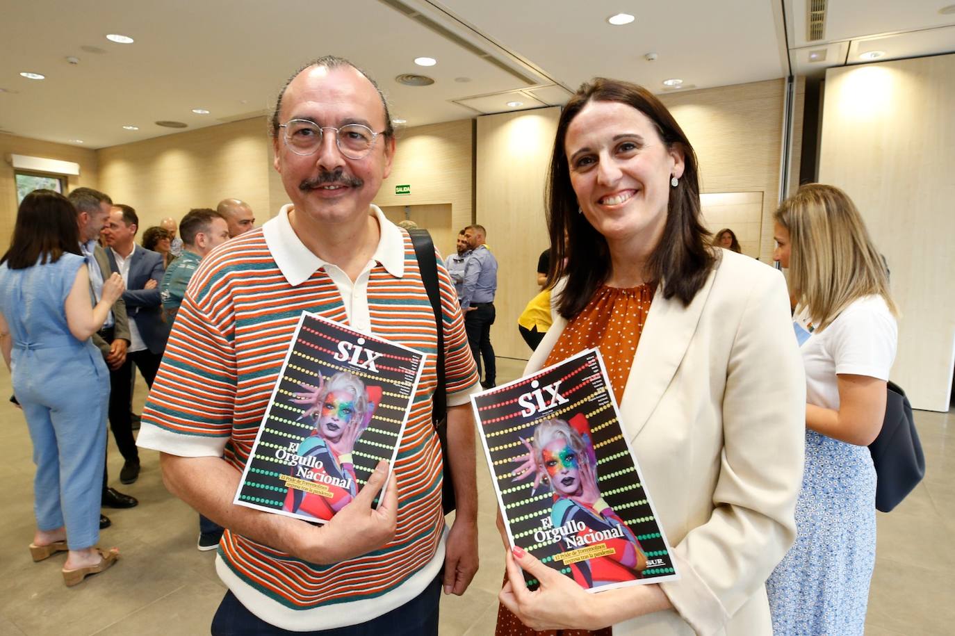 Fotos: SUR presenta la cuarta edición de SIX, la revista dedicada al colectivo LGTBI