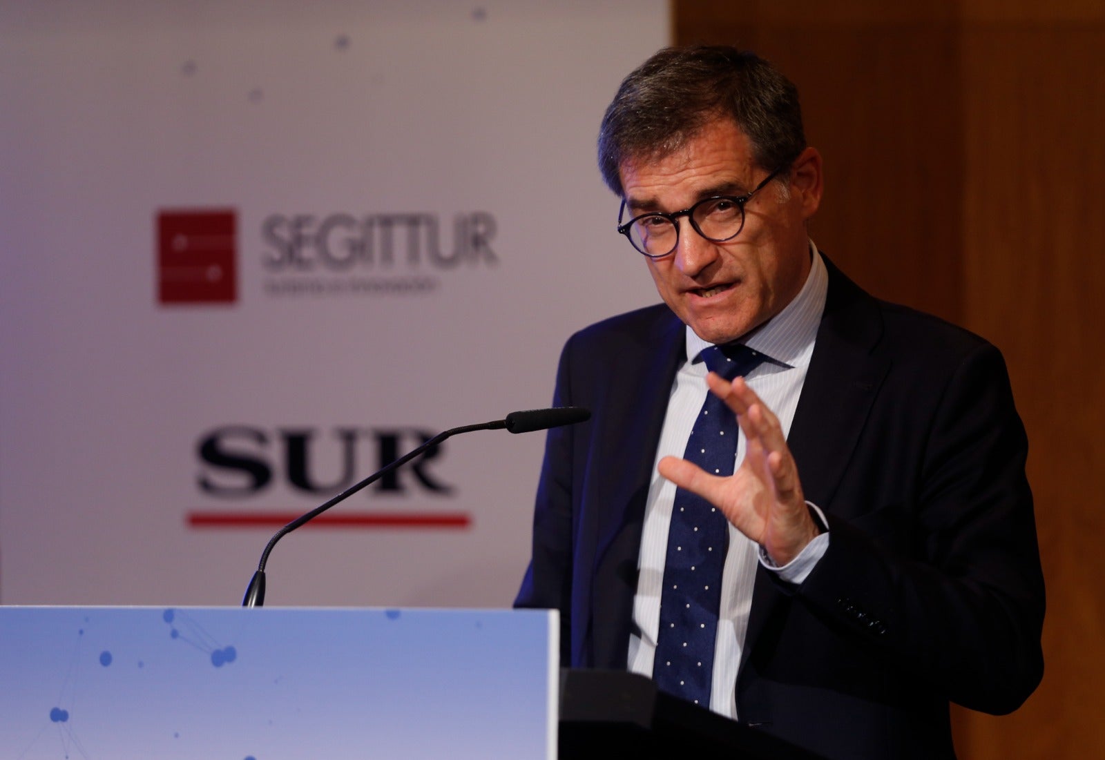 Organizado por Segittur y SUR, el evento ha analizado los retos del sector relacionados con la digitalización turística.