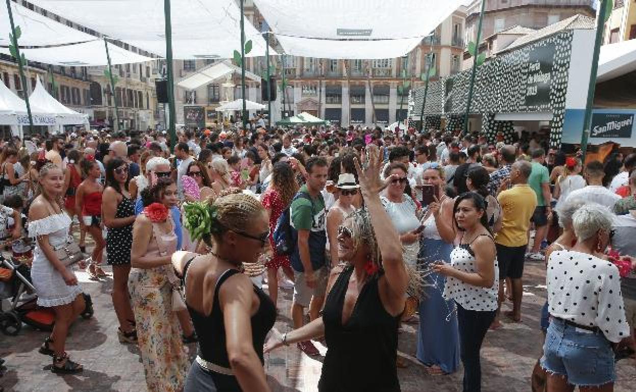 Ambiente en la ferIa del Centro. 
