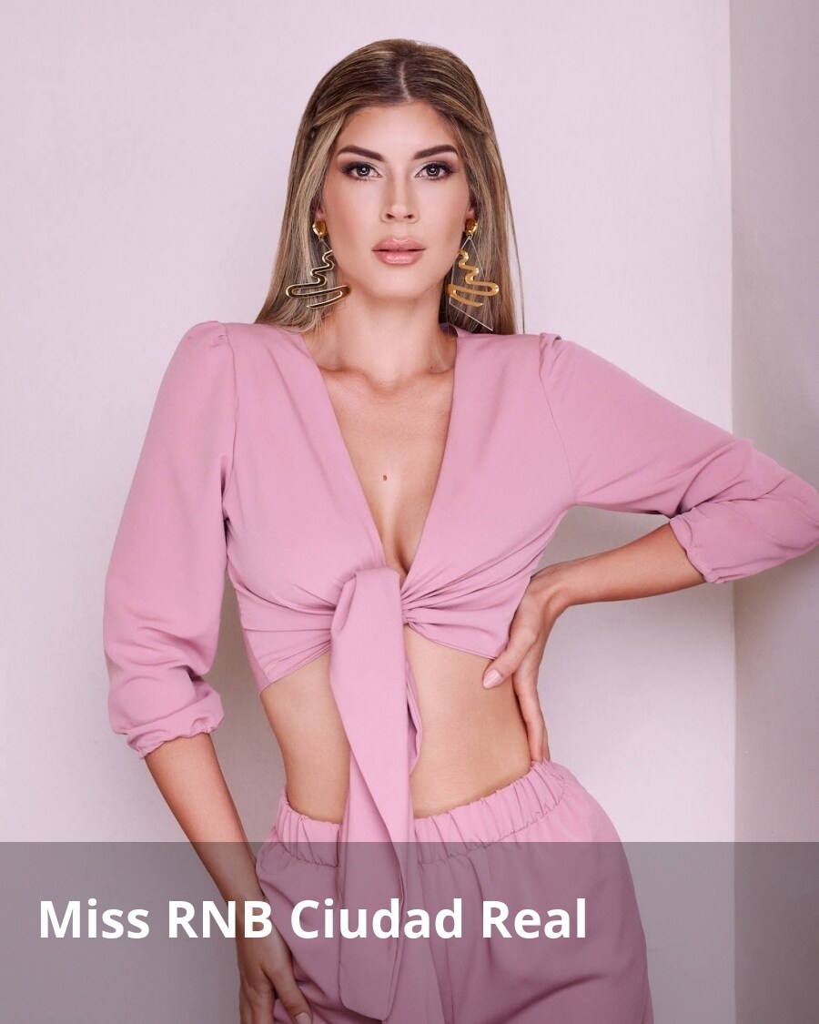 Un total de 52 participantes se disputan la corona de Miss RNB España 2022 en la gala final que se celebra el sábado 28 de mayo en el Teatro Villa de Torrox.