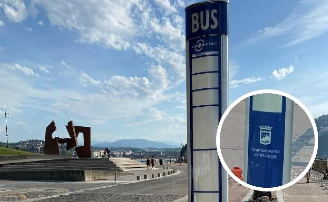 Poste con la marca de la EMT y el Ayuntamiento de Málaga en el Paseo Nuevo de San Sebastián.