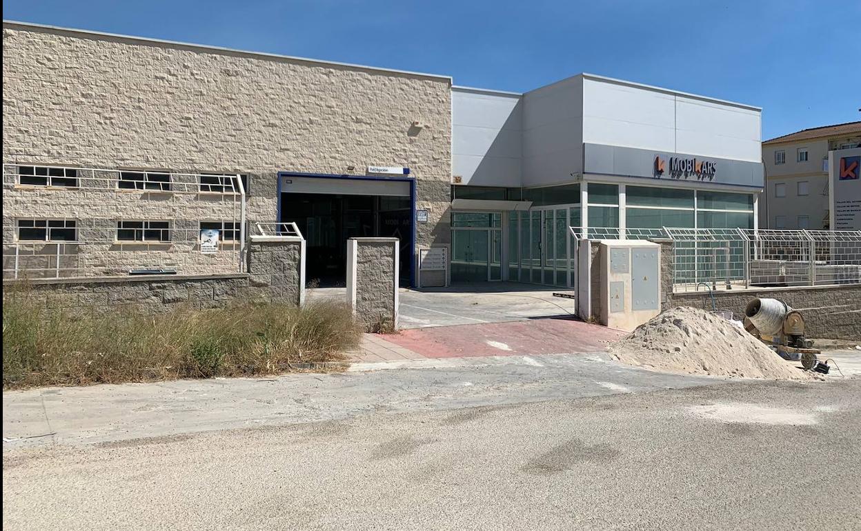 Preparan el traslado provisional de la comisaría de Policía Nacional en Ronda al polígono industrial