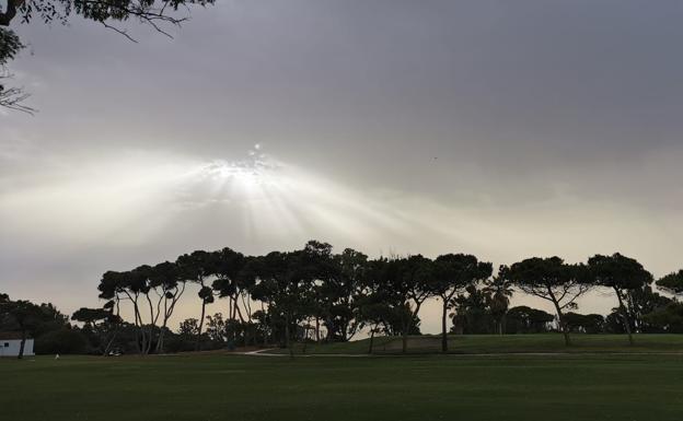 Cielo nuboso esta mañana en Málaga. 