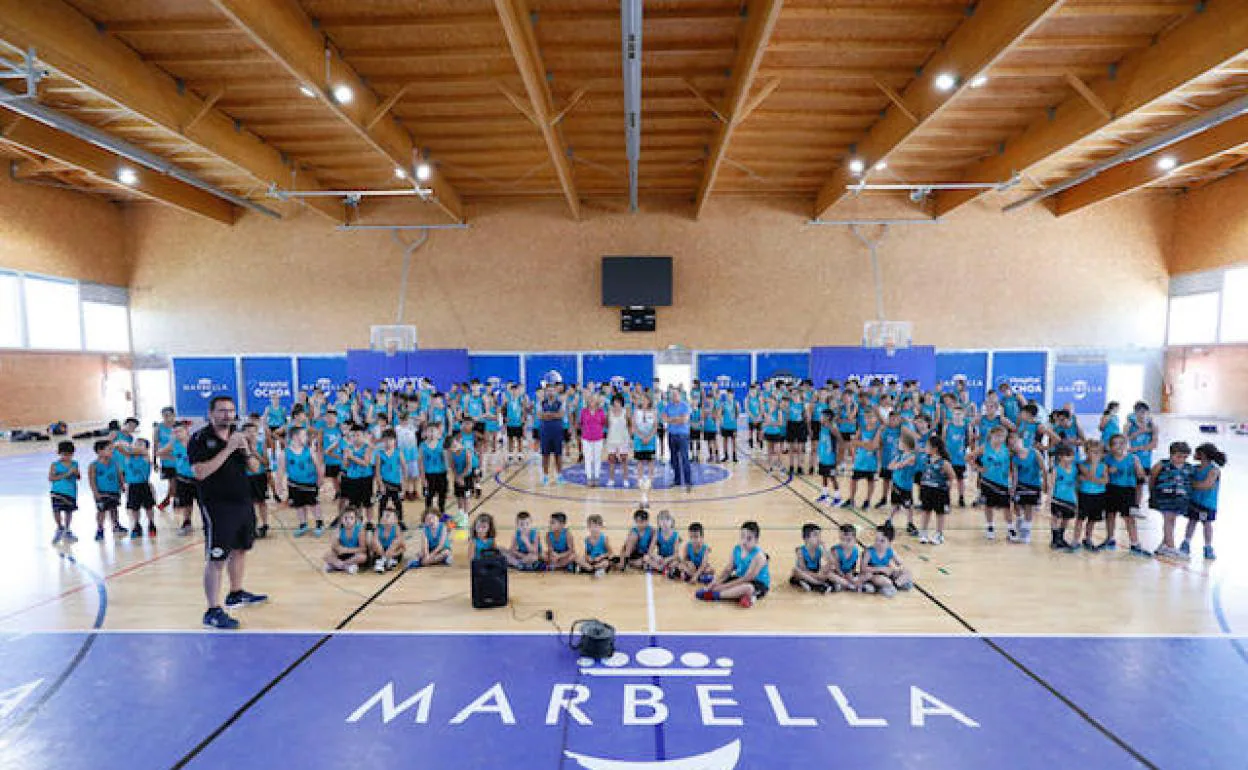Marbella Basket en su fiesta de fin de temporada.