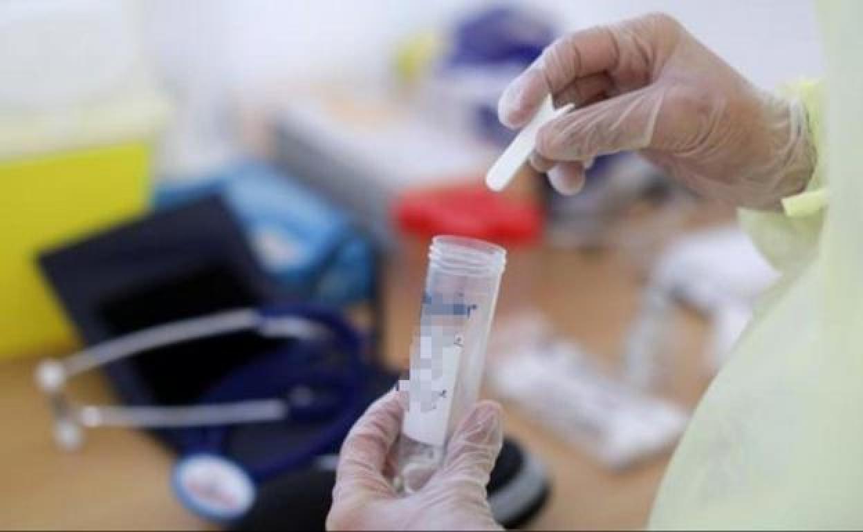 Coronavirus: Retiran del mercado test covid de saliva por estar contaminados