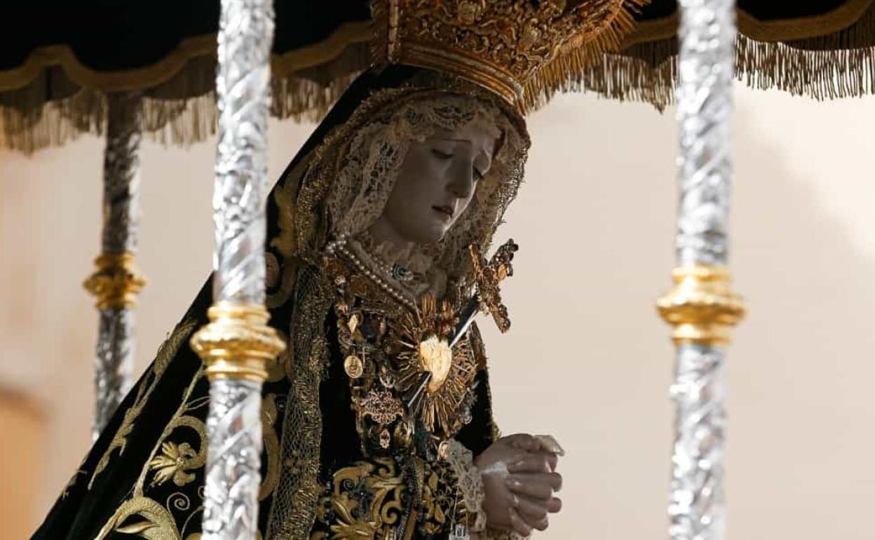 La Virgen de los Dolores del Puente el pasado Lunes Santo. / 