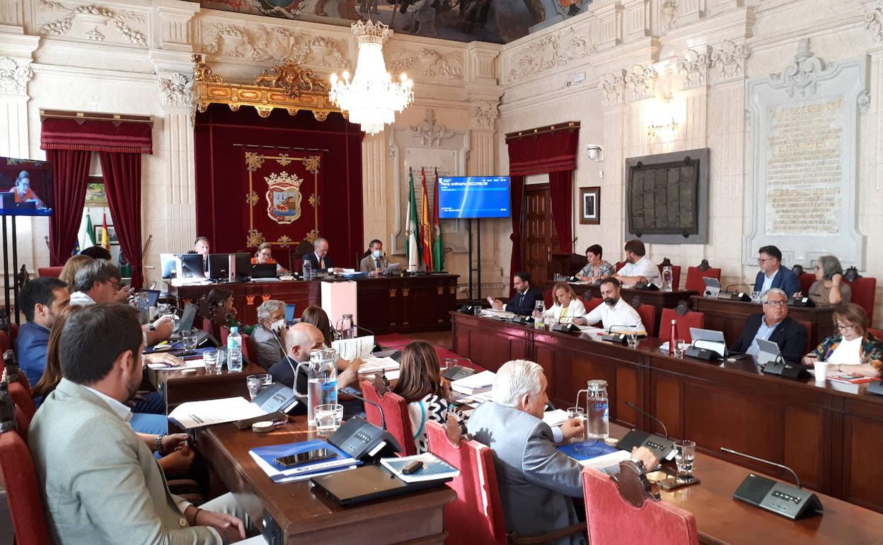 Pleno que se celebra este jueves en el Ayuntamiento de la capital. 