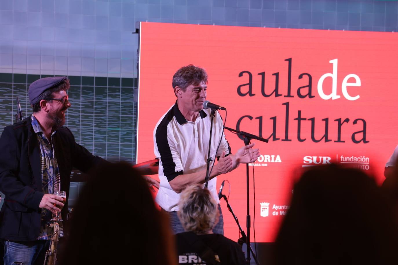 Danza Invisible y Tabletom, en el Aula de Cultura de SUR. 