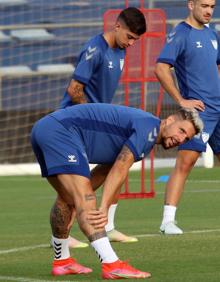 Imagen secundaria 2 - Los nuevos fichajes, Juanfran, Bustinza, Fran Sol y Rubén Castro, ya se entrenan con el Málaga. 