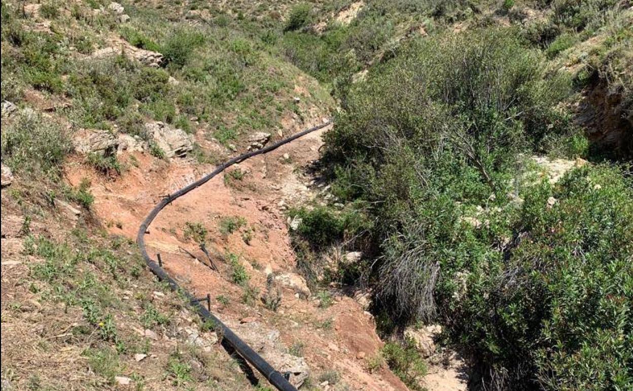 Alpandeire finaliza la reconstrucción de parte de su red de distribución de agua