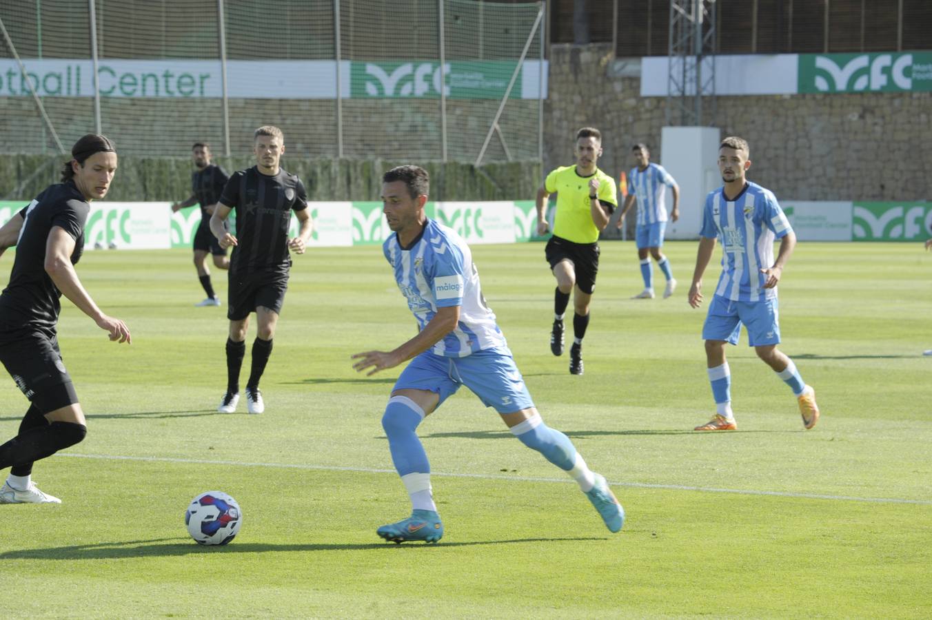 El Málaga ha jugado contra el Hull City. 