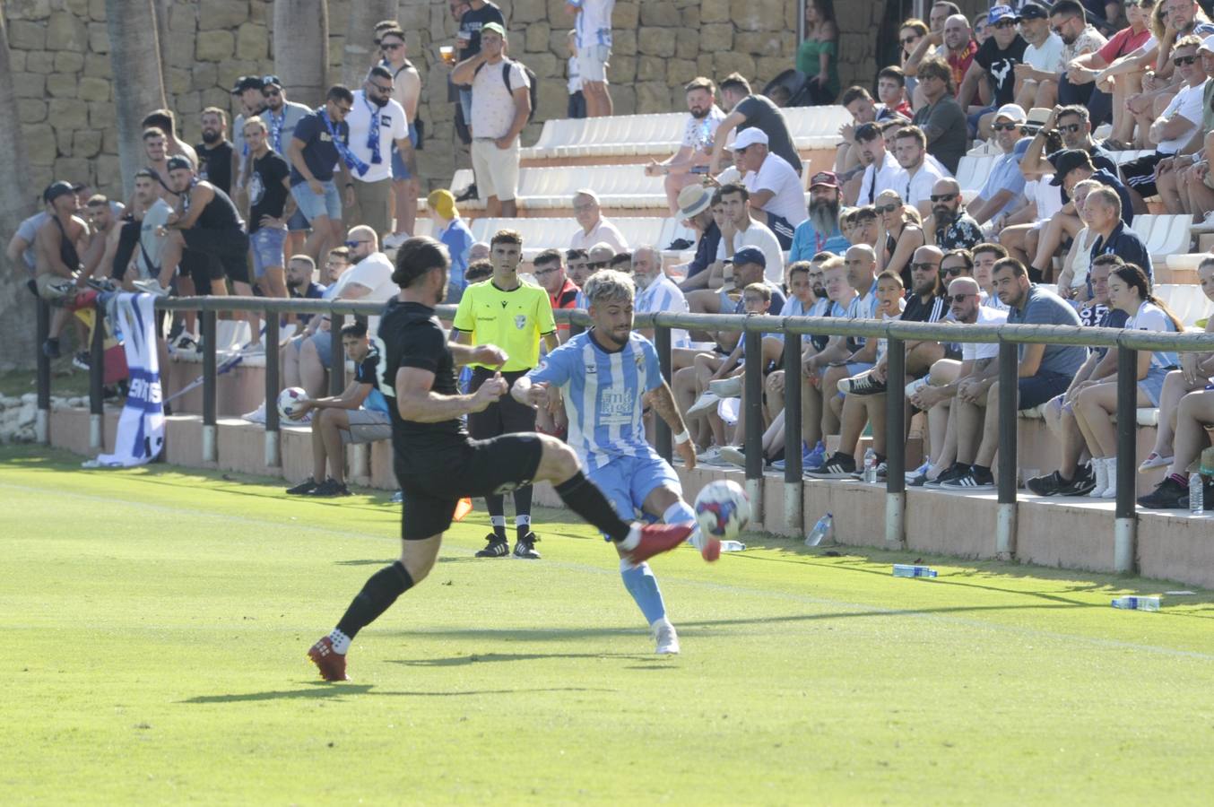 El Málaga ha jugado contra el Hull City. 