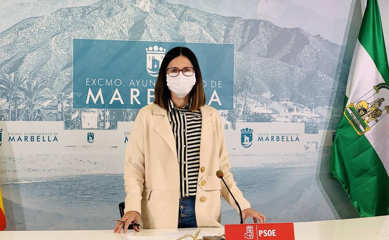 La edil socialista Isabel Pérez llevará a Pleno la propuesta de instalar placas solares en los edificios municipales. 