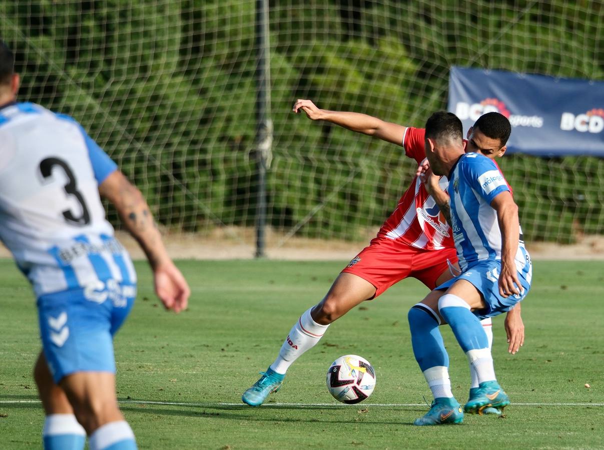 El nuevo Málaga luce su mejor cara en un gran amistoso ante el Almería