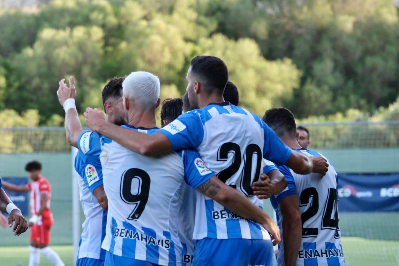 El nuevo Málaga luce su mejor cara en un gran amistoso ante el Almería