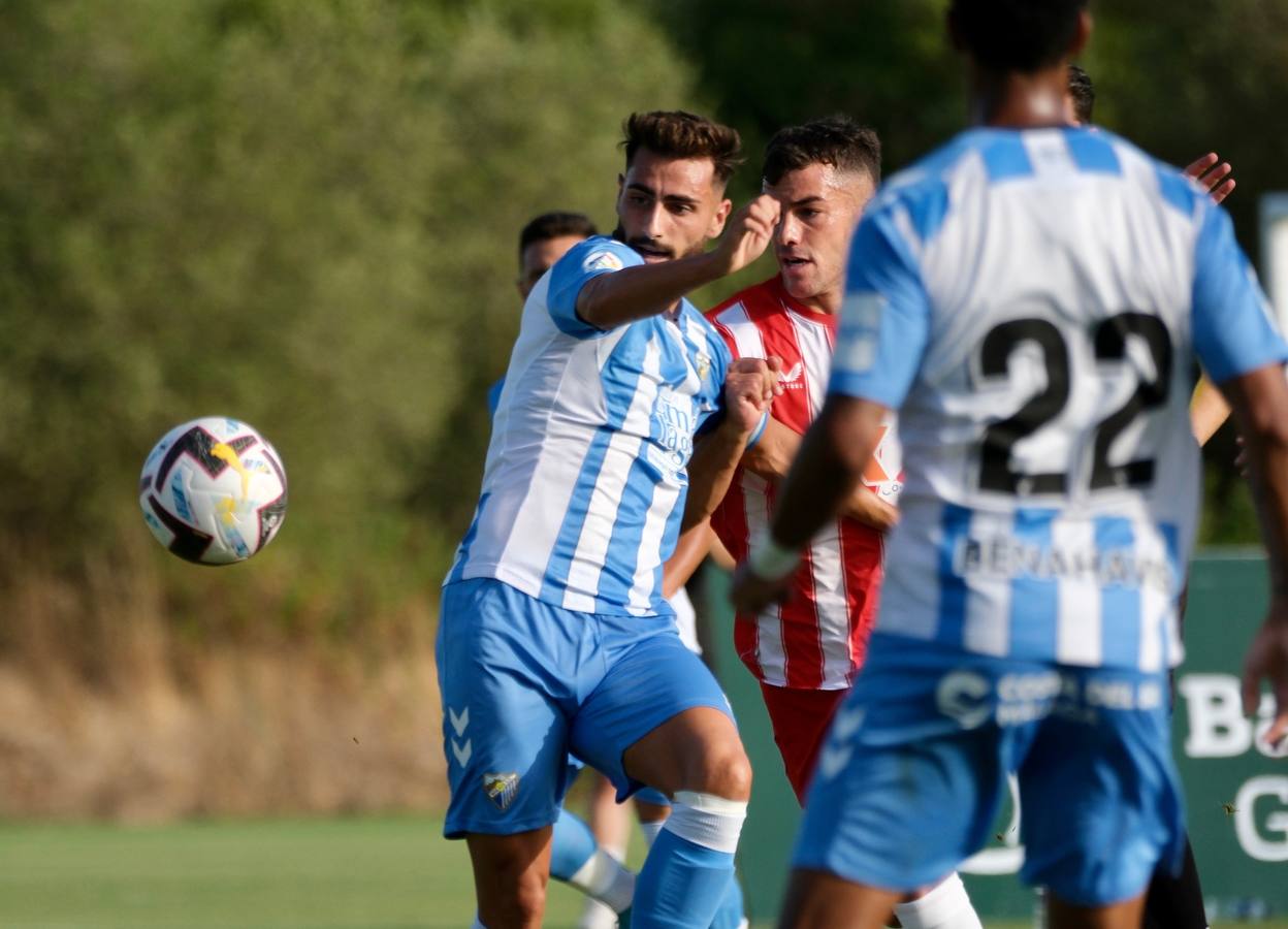 El nuevo Málaga luce su mejor cara en un gran amistoso ante el Almería