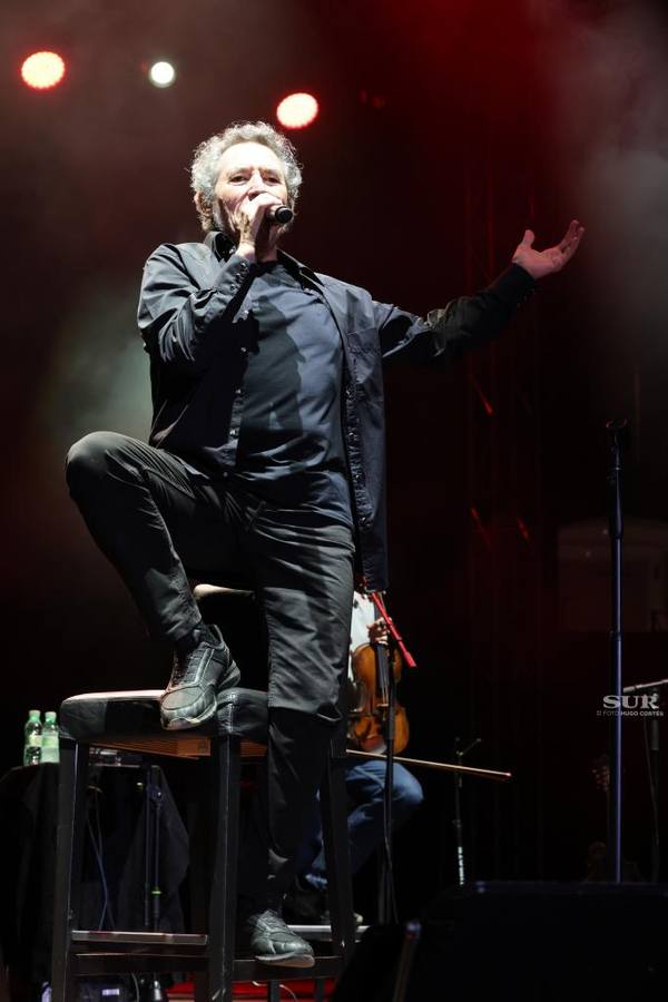 El cantante Miguel Ríos actúa en Málaga. 