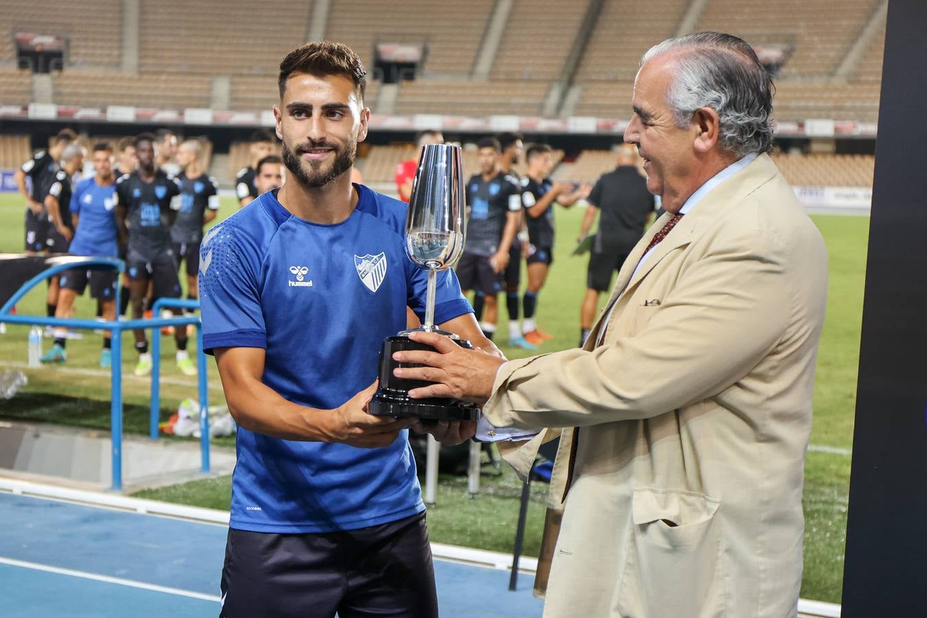 El Málaga disputa un nuevo amistoso ante el Xerez. 