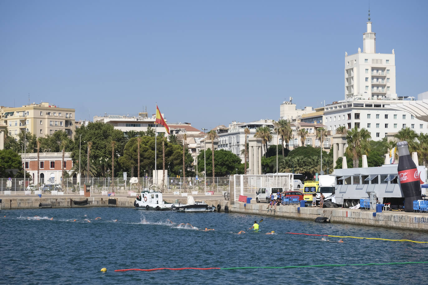 Más de medio millar de nadadores participaron en la prueba 