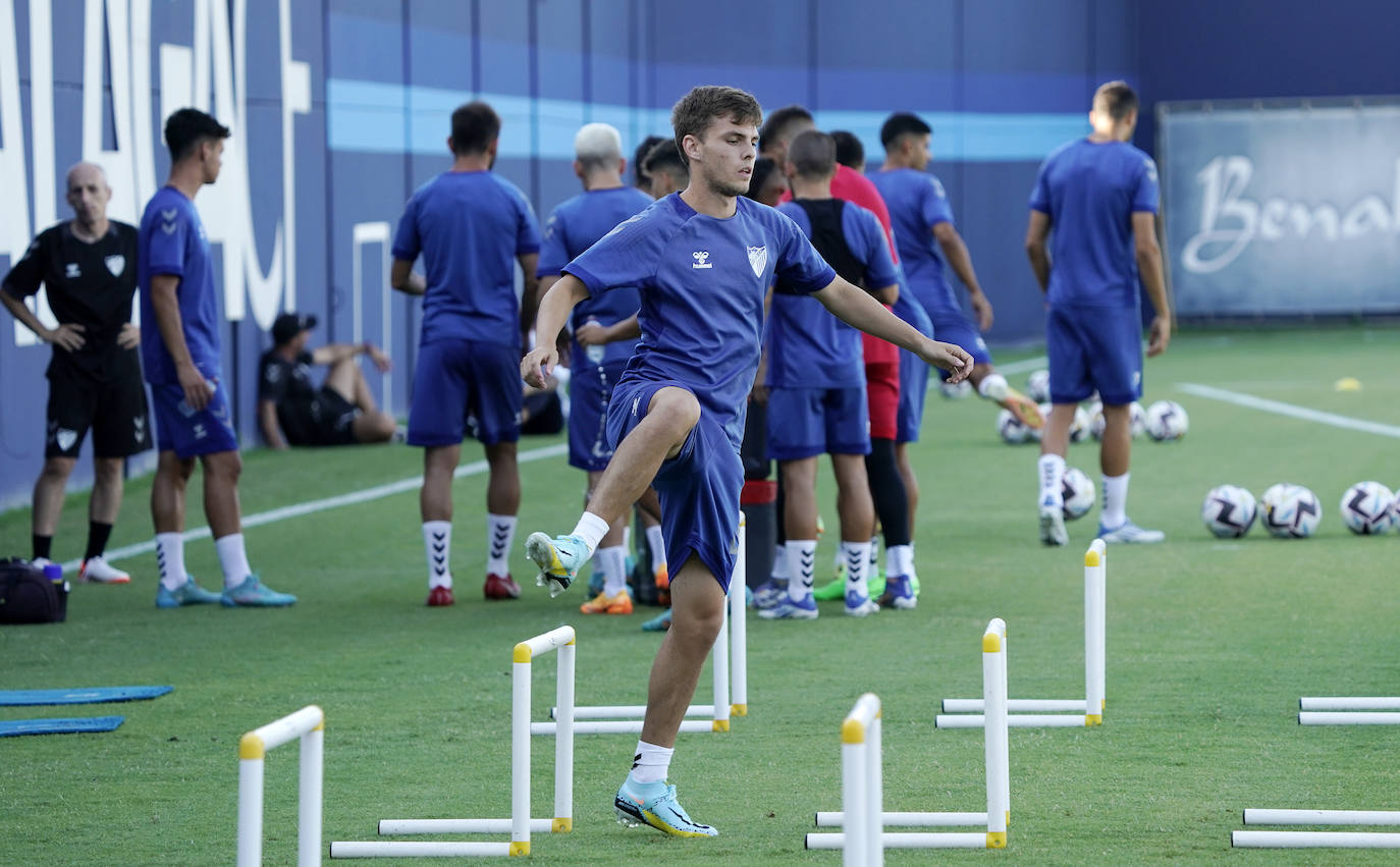 El equipo blanquiazul entrenado por Pablo Guede afronta una semana especial con motivo de la vuelta a la competición, este próximo domingo 14 de agosto a las 22.00 horas contra el Burgos.