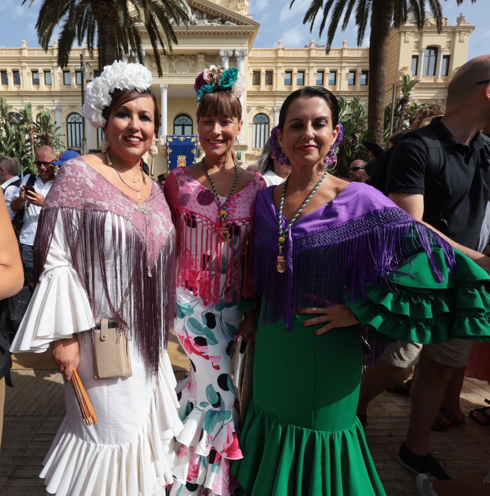 Málaga peregrina en romería al santuario de la Victoria con el empresario hostelero Rafael Prado como abanderado.