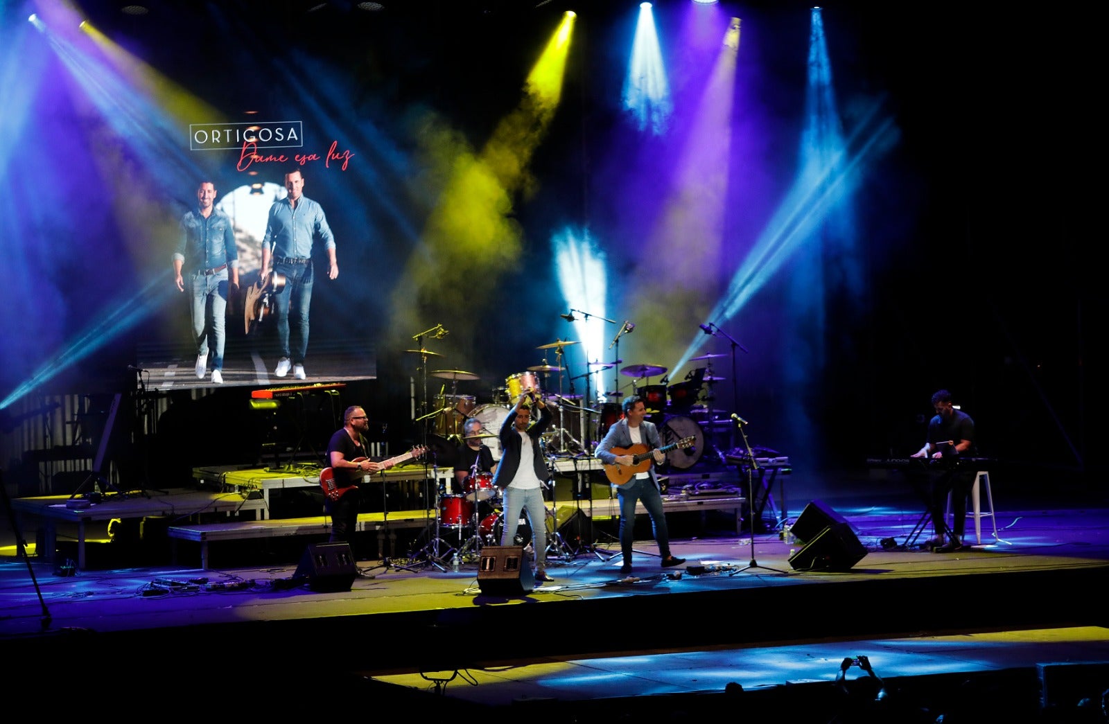 Actuación de los Hermanos Ortigosa en la primera noche de conciertos en el Real.