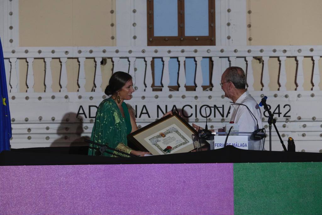 María Peláe dio el pregón inaugural en el real de la Feria