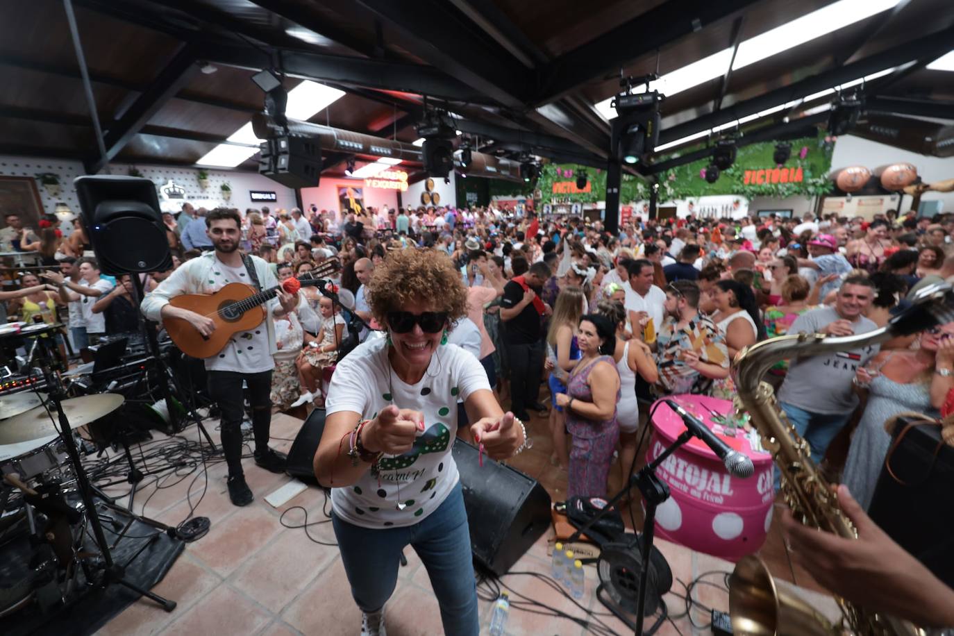 Mayores, familias y caballistas ambientaron el real de la Feria el domingo 