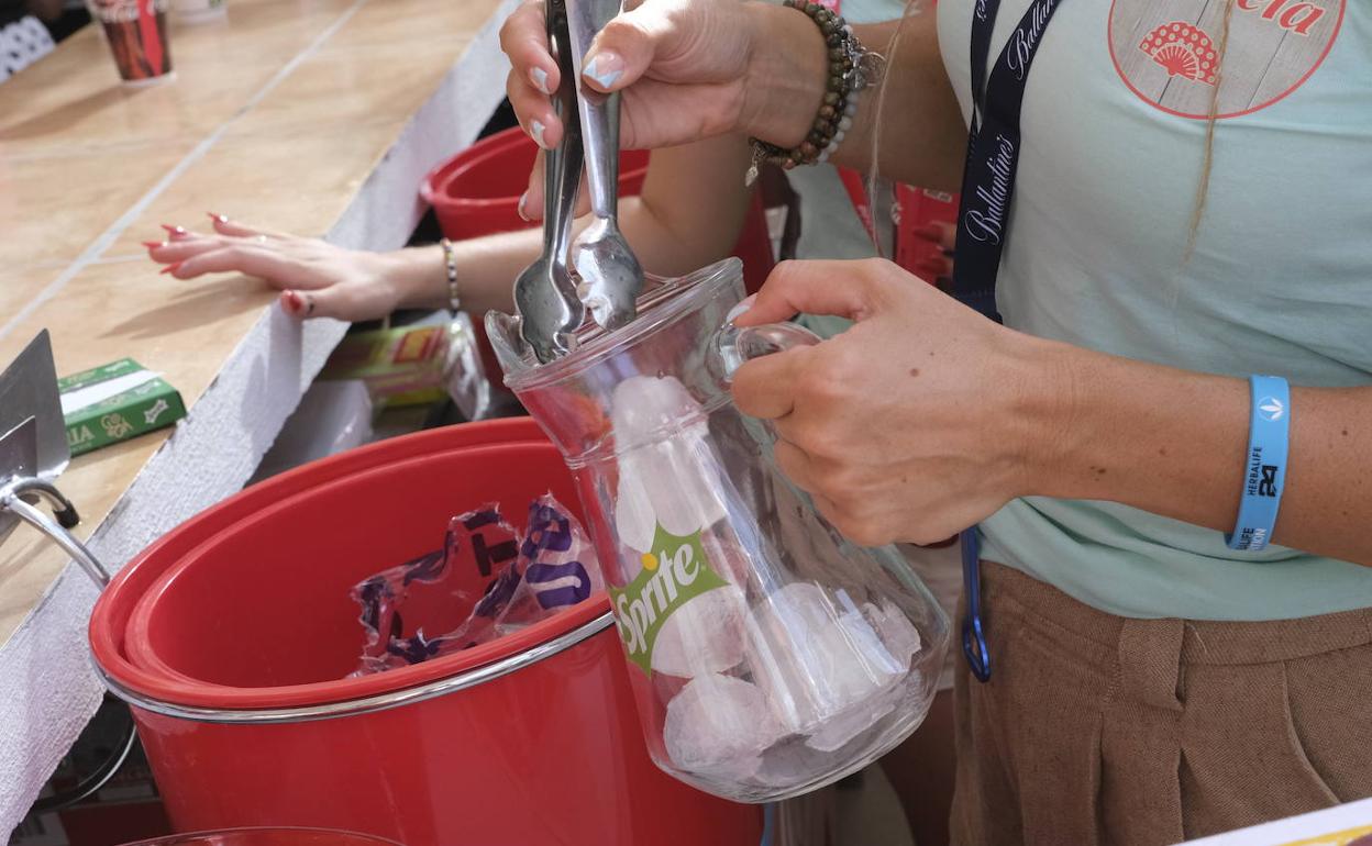 El hielo es uno de los productos que se han comprado más caros. 