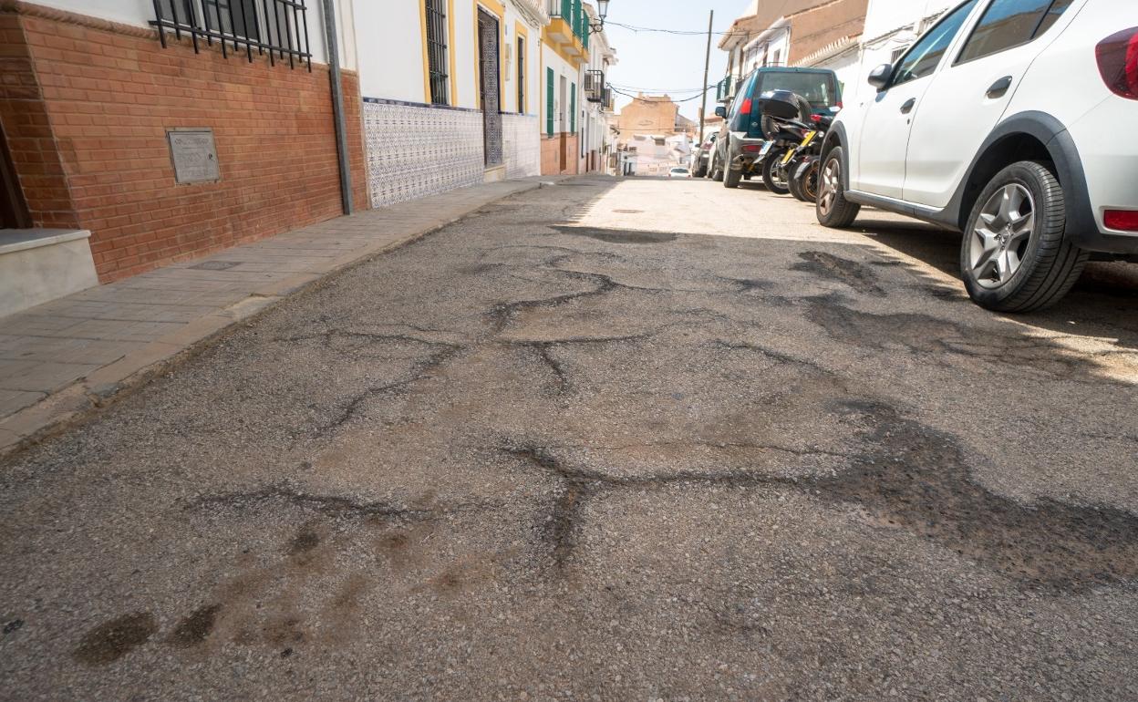 Imagen de una de las dos calles de Maro en las que se va a actuar. 