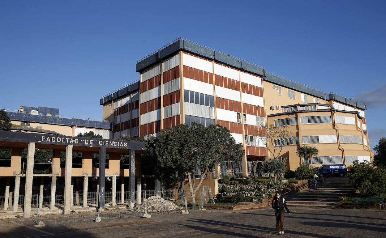 Facultad de Ciencias de la Universidad. 