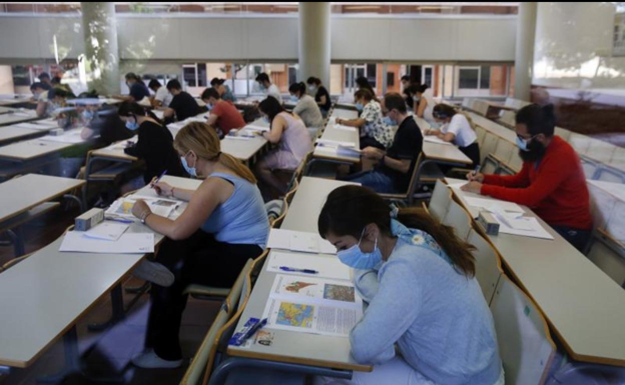 Imagen de archivo de unas oposiciones en Málaga. 