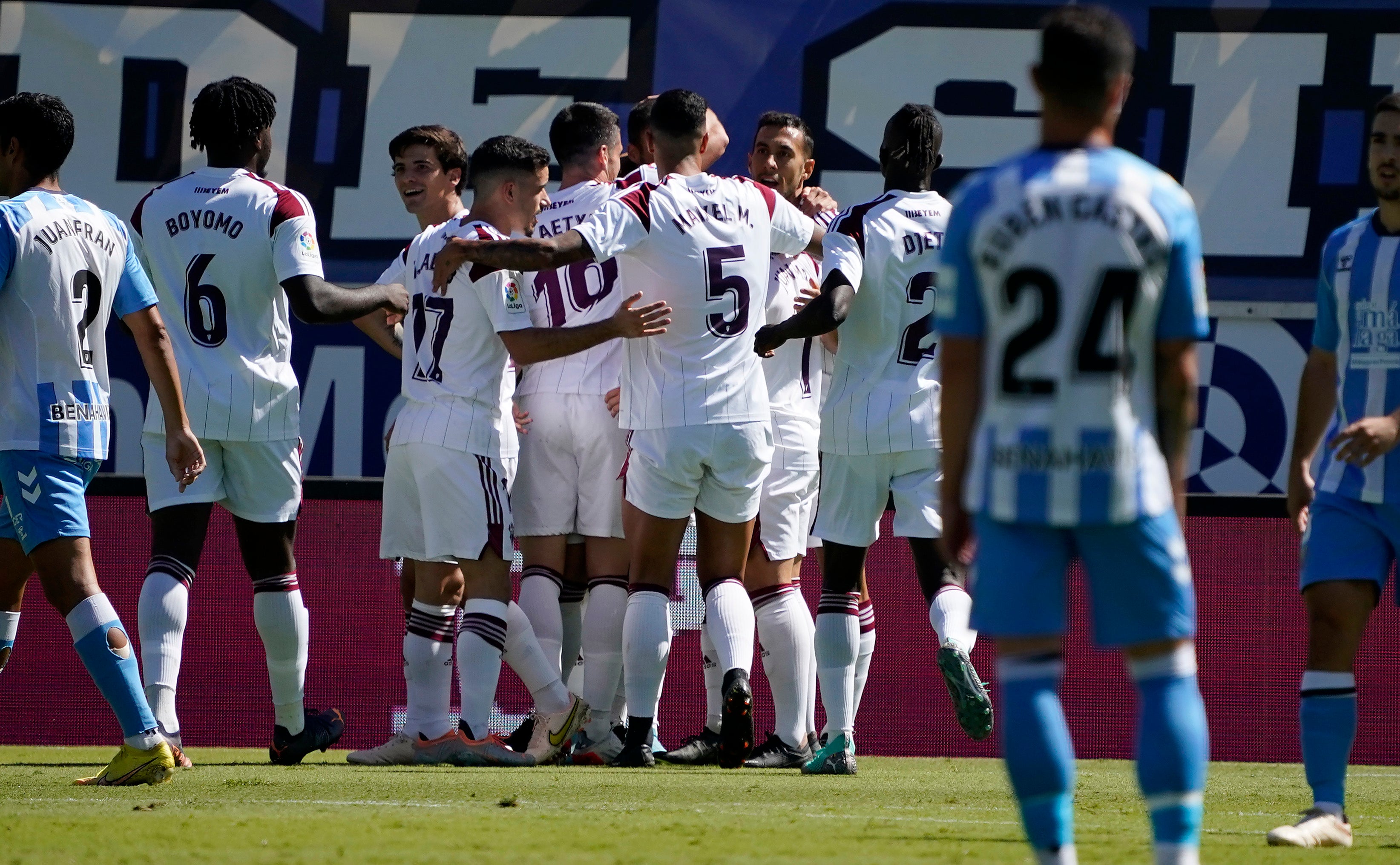 El Málaga pierde en casa con el Albacete (1-2).