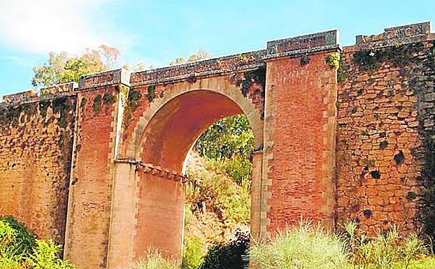 El puente de la Ventilla es uno de los lugares más conocidos de este gran vergel. 