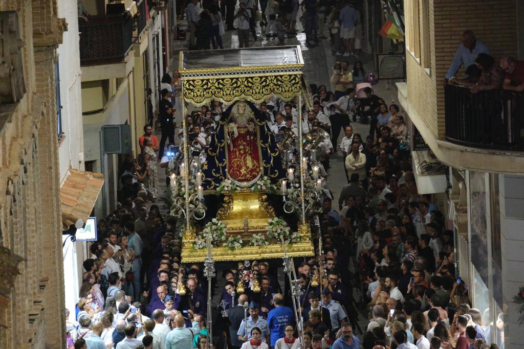 Fotos: Imágenes de la Magna de Antequera: quince imágenes y nueve horas y media en la calle