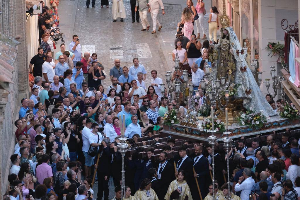 Fotos: Imágenes de la Magna de Antequera: quince imágenes y nueve horas y media en la calle