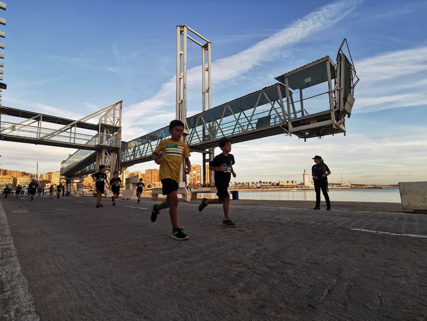 Fotos: Cuarta edición de la carrera solidaria &#039;Ruta 091&#039; impulsada por la Policía Nacional en Málaga