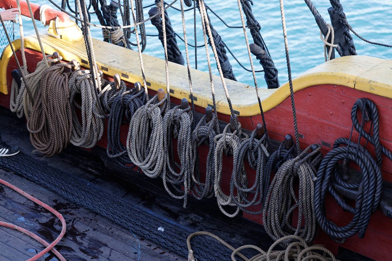 Hará escala en Málaga hasta el 19 de septiembre. Se trata de una réplica del velero de madera oceánico más grande del mundo, y una réplica de un barco de la Compañía Sueca de las Indias Orientales del siglo XVIII, el Götheborg de Suecia, que se hundió en la costa, cerca de Gotemburgo, en 1745. 