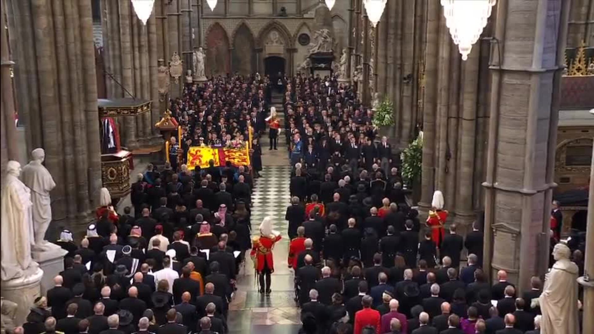 Se entona el 'God save the King' en la Abadía de Westminster