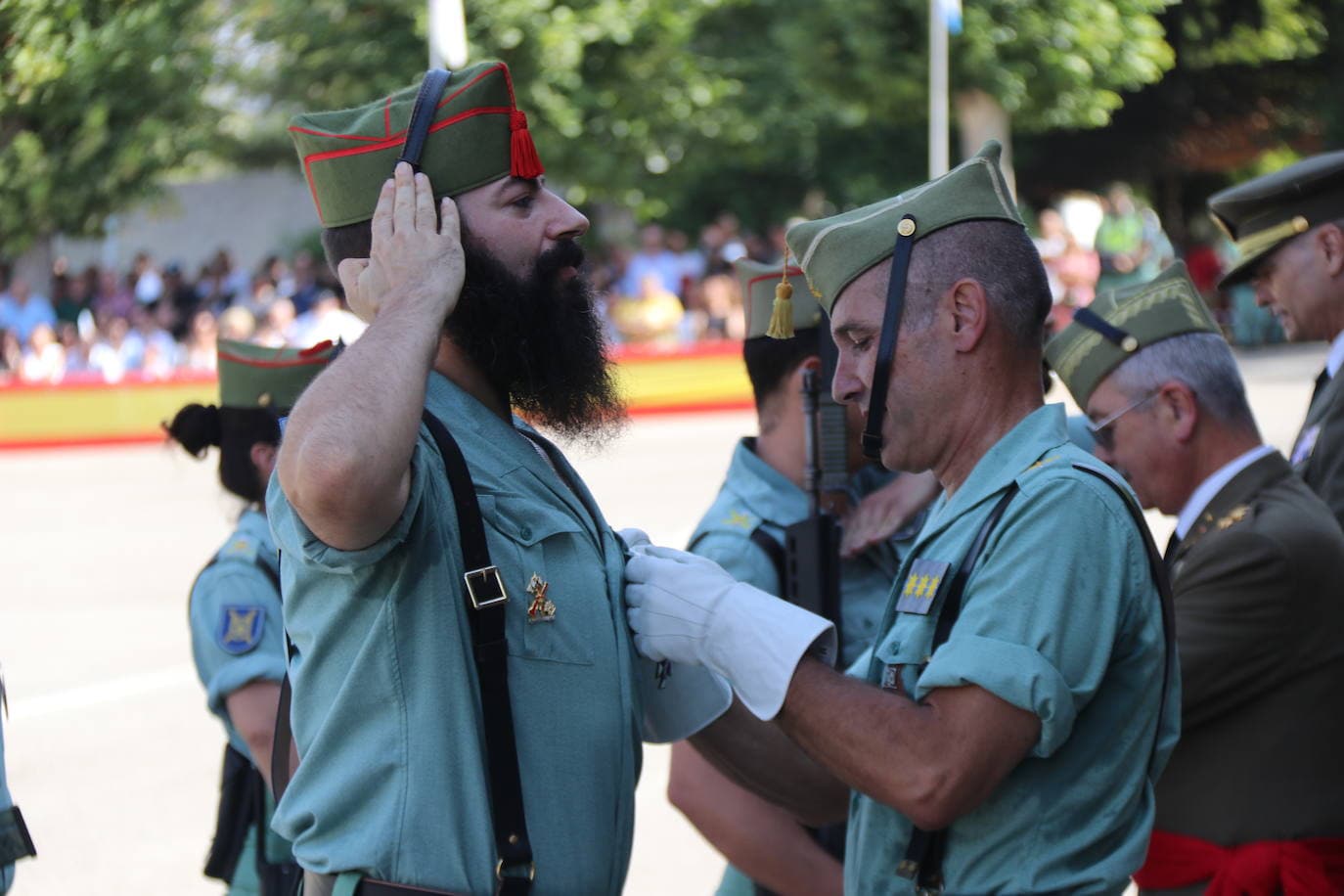 Desfile de la Legión en Ronda por su 102 aniversario. 