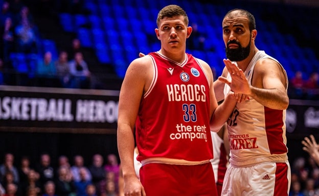 Morgan Stilma, en un partido con el Heroes Den Bosch en la Fiba Europe Cup. 